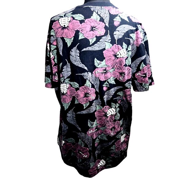 Eighty Eight Brand Men’s XL Black Pink Floral Graphic Short Sleeve T-Shirt - Picture 2 of 5